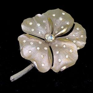 Vintage Flower Brooch
